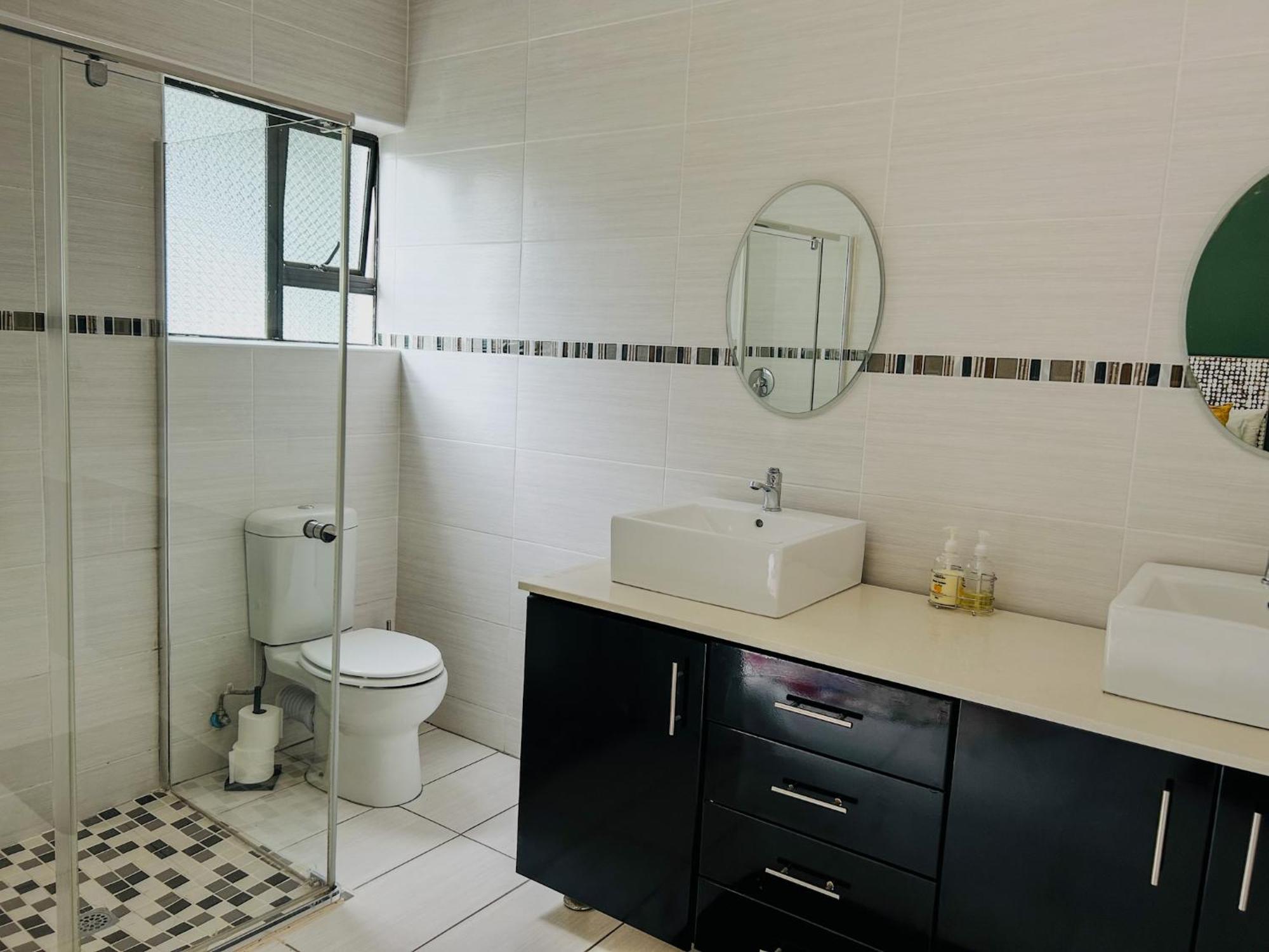 Q's Palace Apartment Kloof